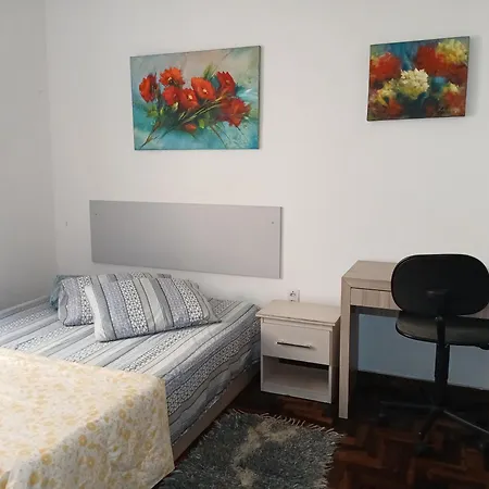 Aconchegante, Pratico E Bem Localizado Apartamento